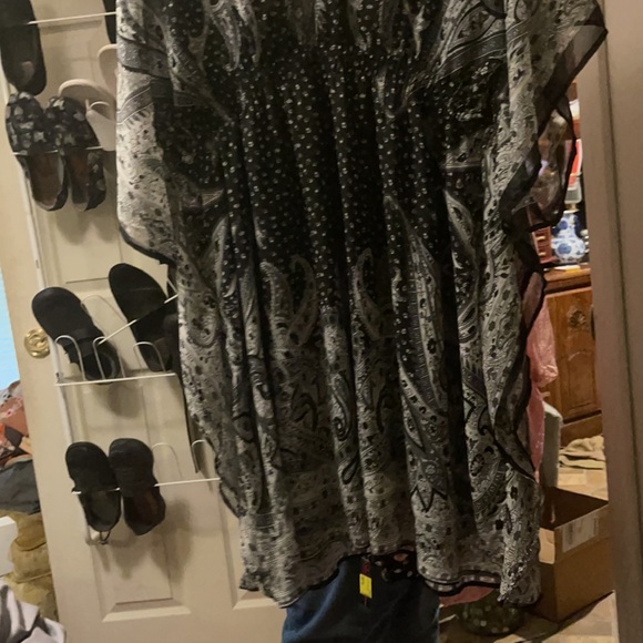 Beautiful - Picture 3 of 3